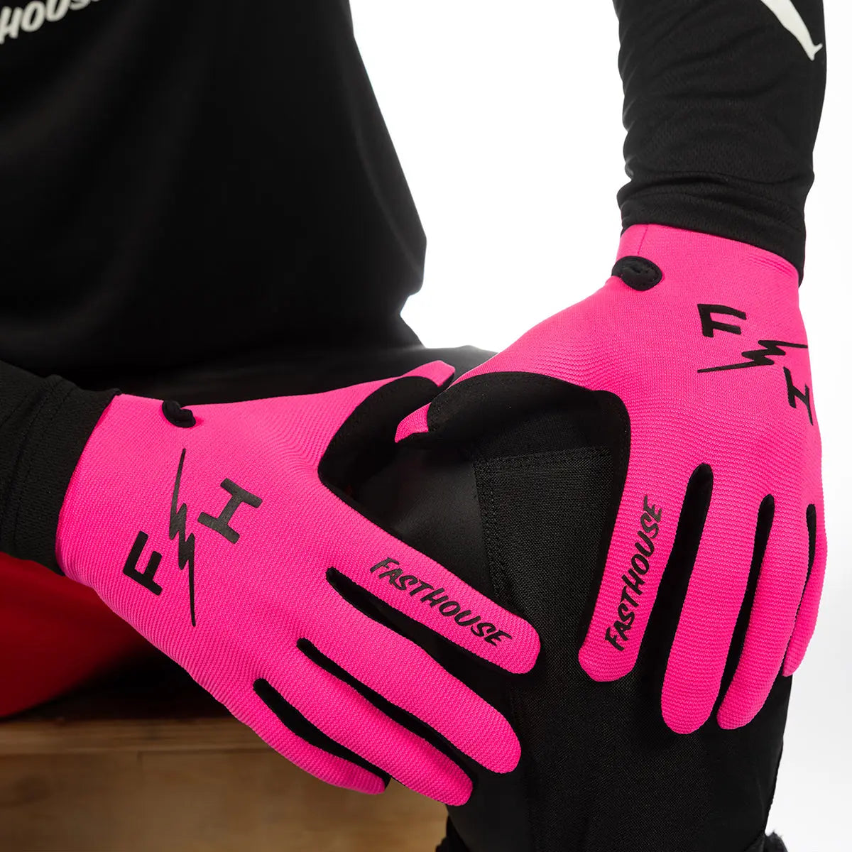 Youth Carbon Eternal Glove, Electric Pink