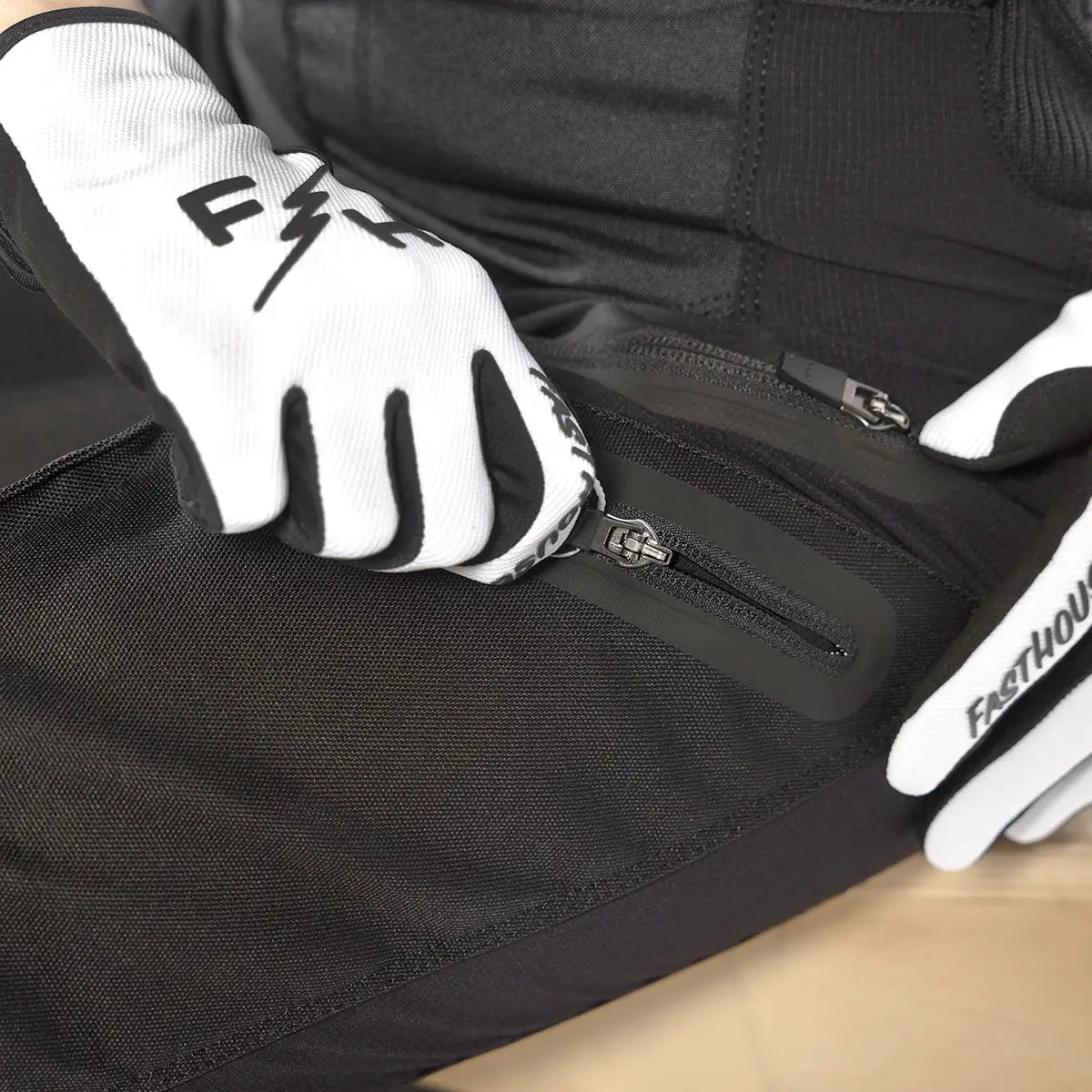Womens Motorall MX - Black