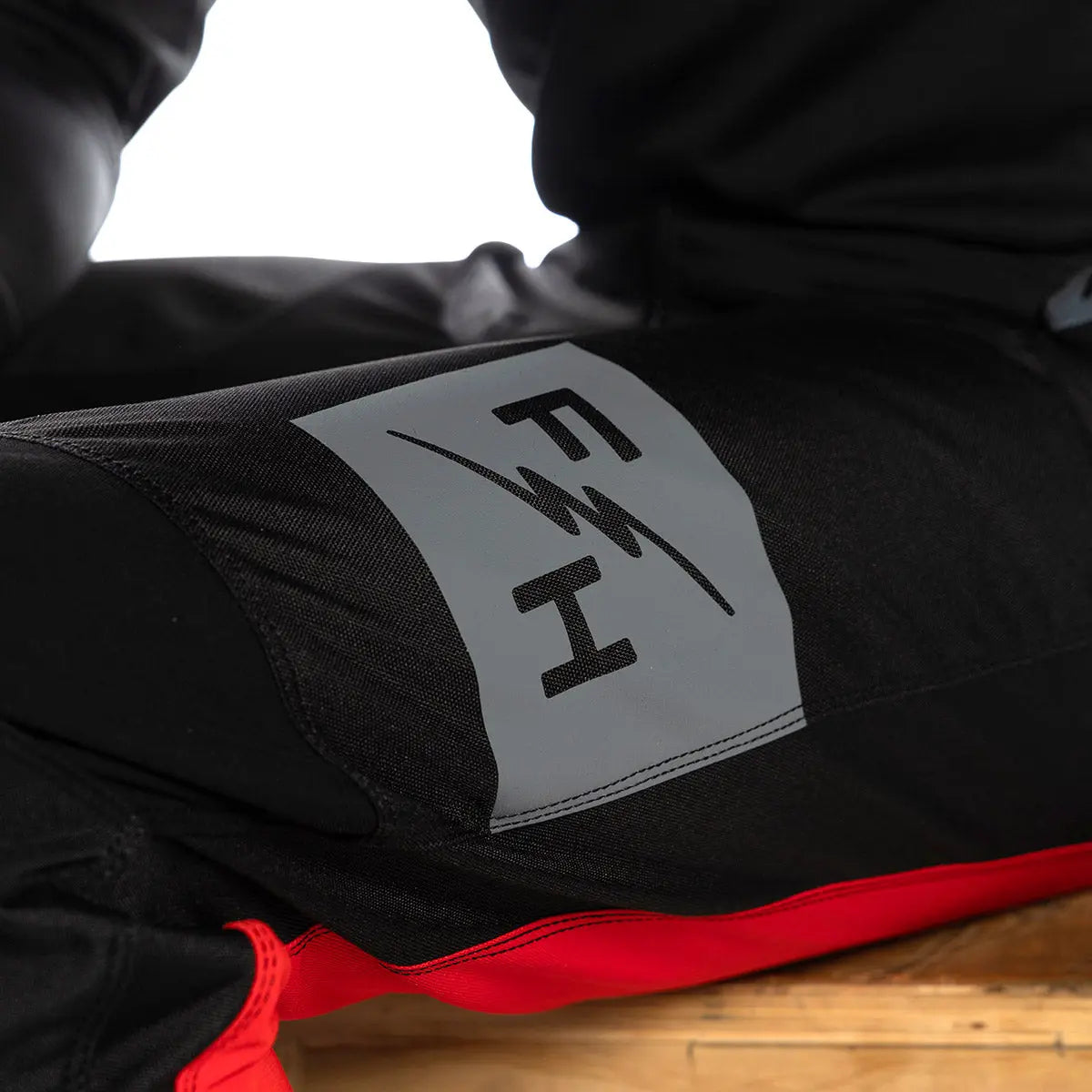 Carbon Echo Pant, Black/Racing Red