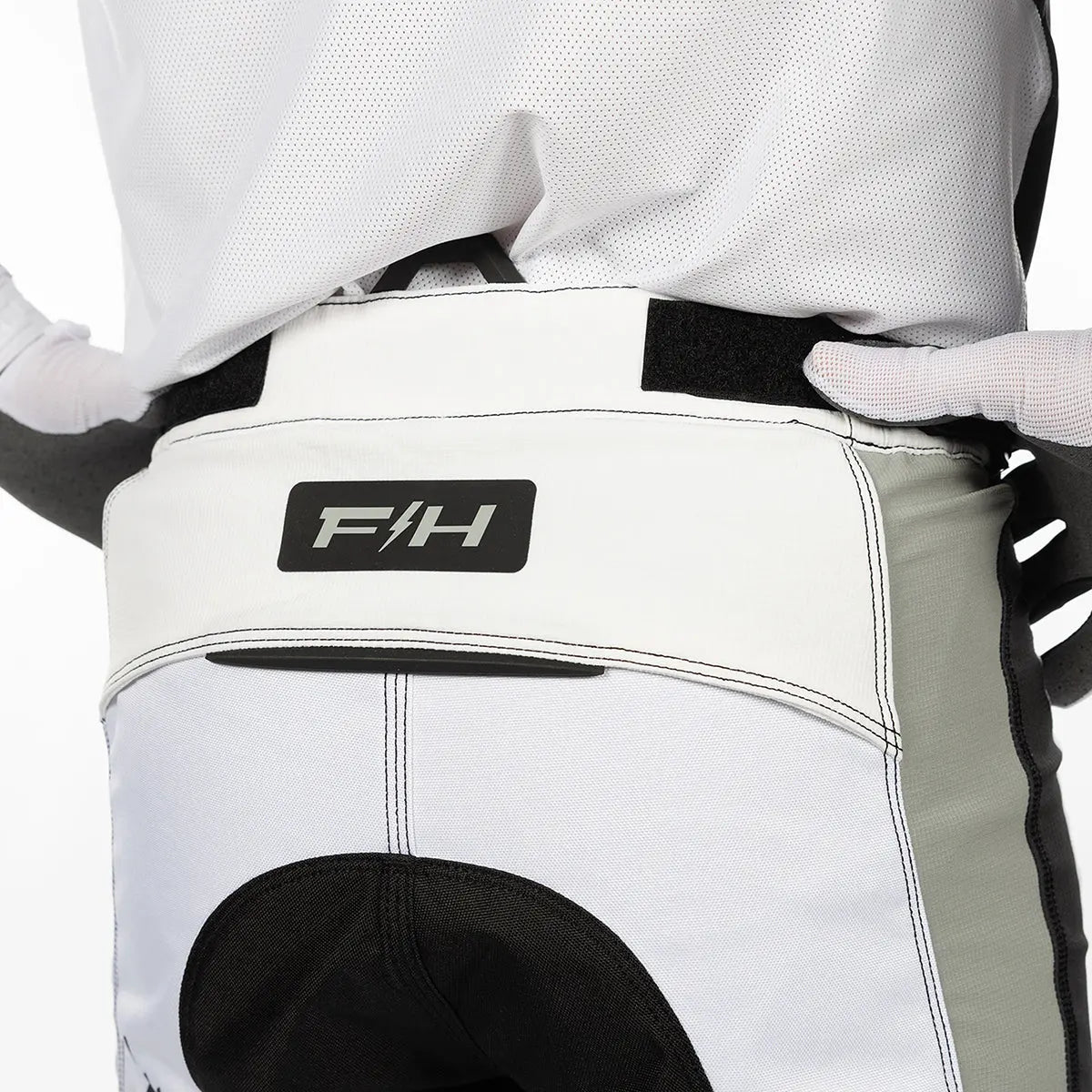 Elrod React Pant, White/Black