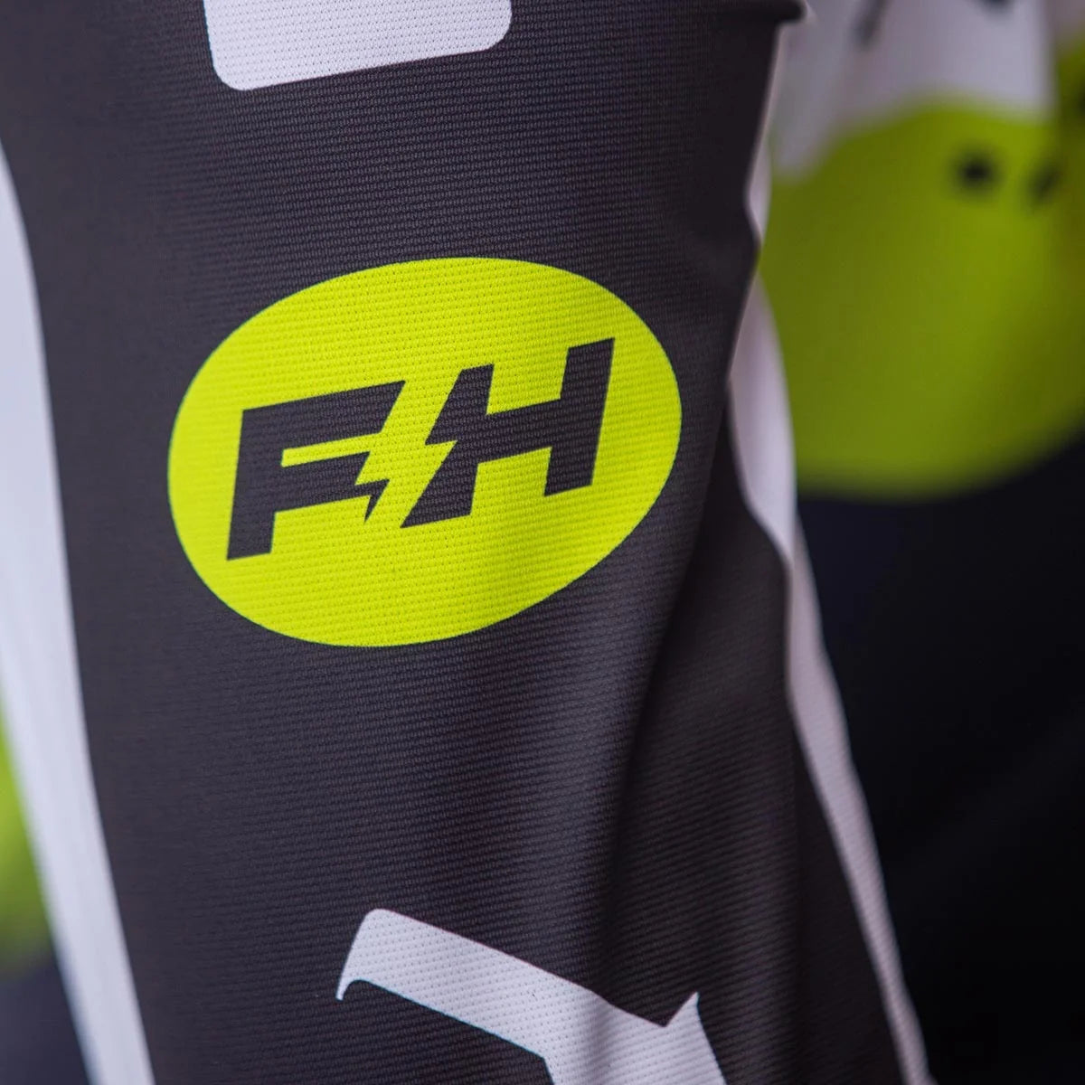 Helix Daytona LS Jersey, Black/Flo Green