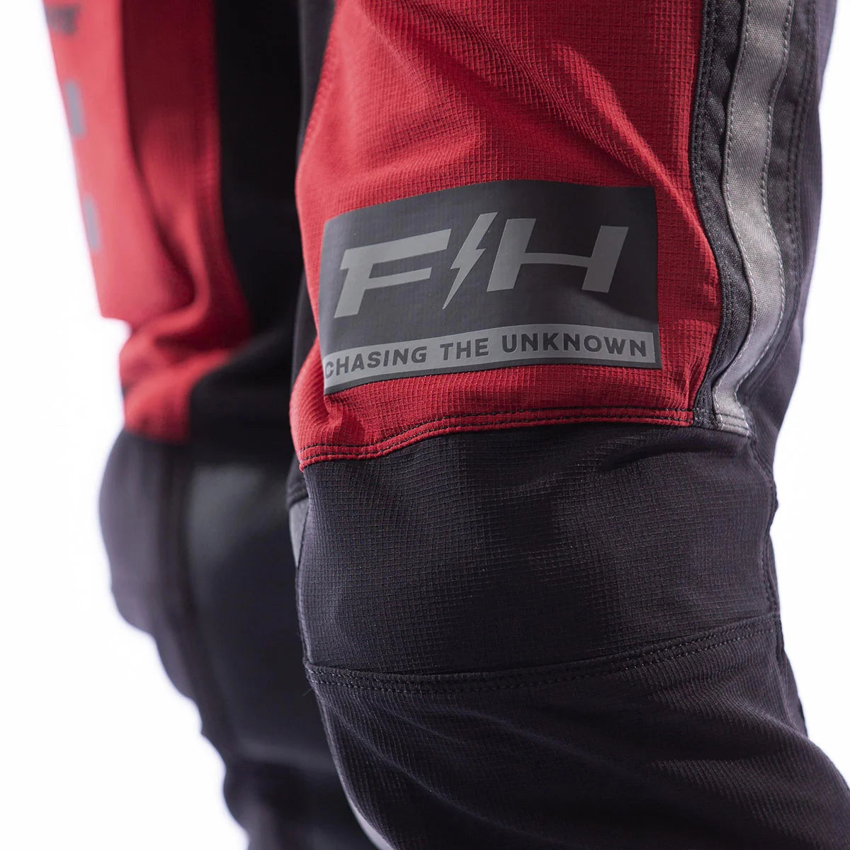 Sanguaro Petrol Cargo Pant, Cardinal